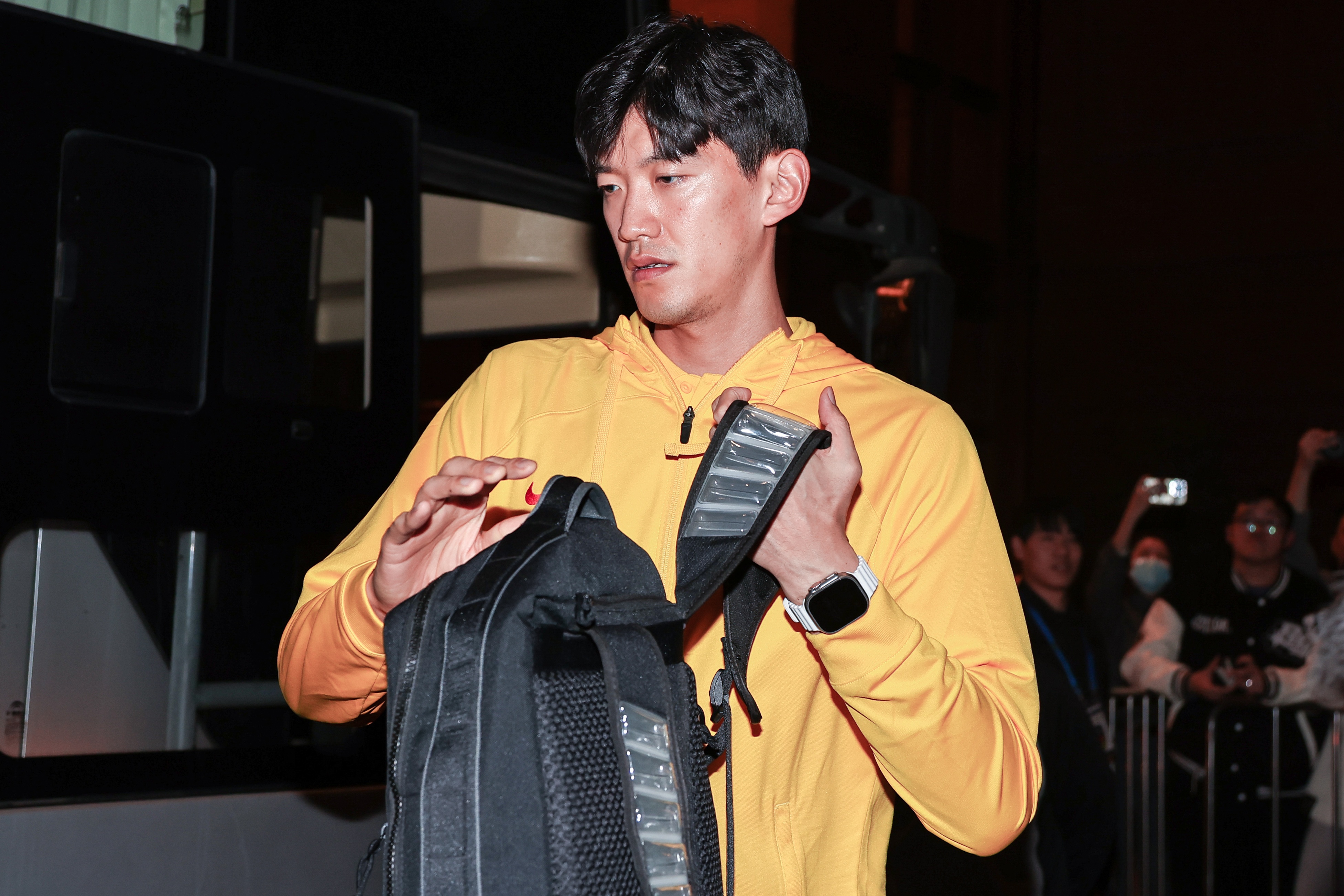 旺财28登录-国足与俄超队热身，颜骏凌感慨：国内就是太缺少这样的节奏和强度